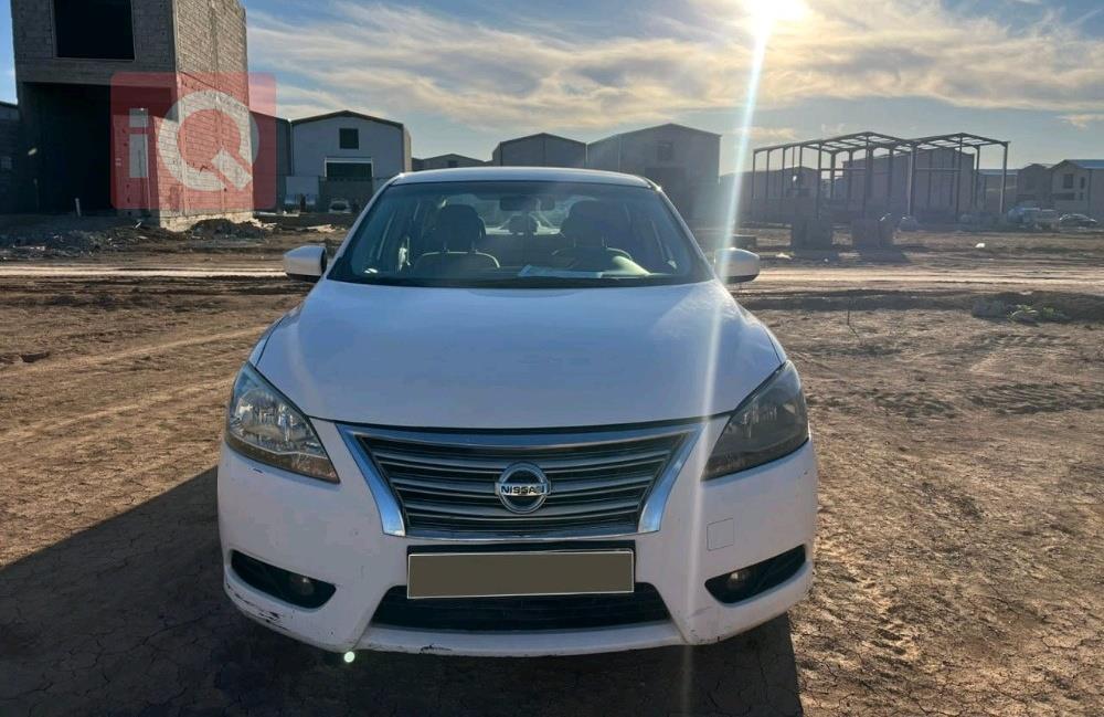 نيسان سنترا